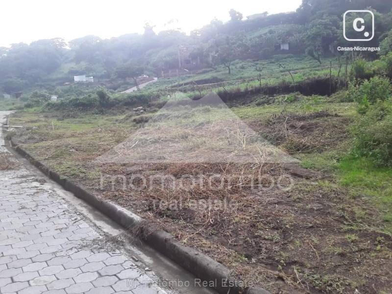 Terreno en venta en Villa Fontana Sur, Managua – 587 varas²