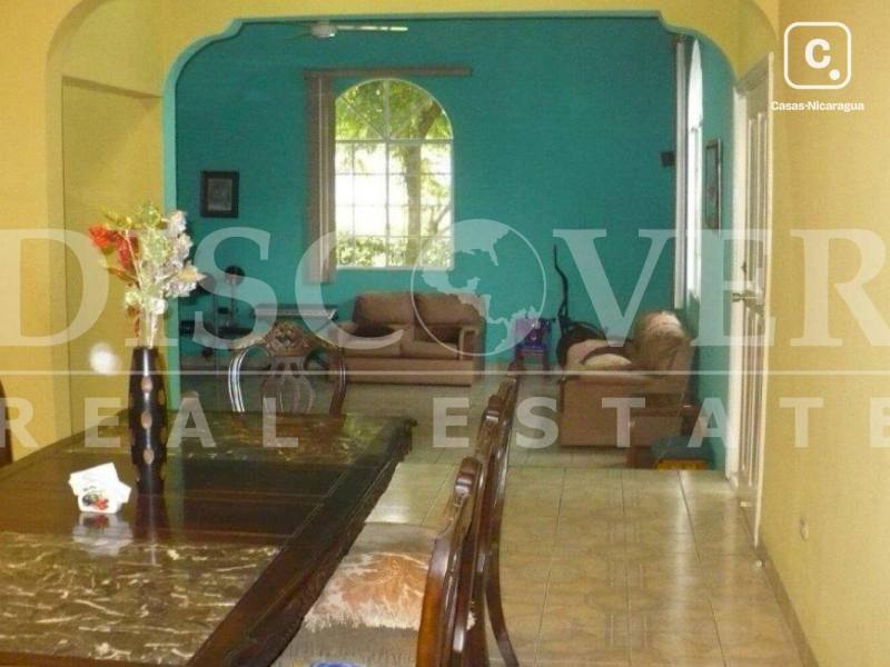 Casa en venta o alquiler en Carretera Vieja a León, Managua – 4 hab, 597 m²