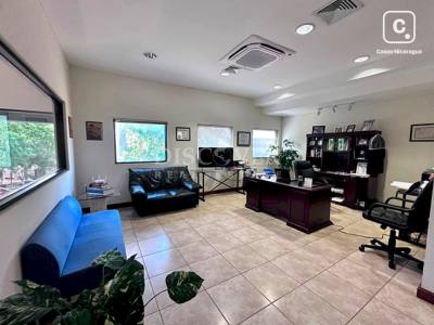 Edificio en venta en Suburbana, Managua – 900 m²