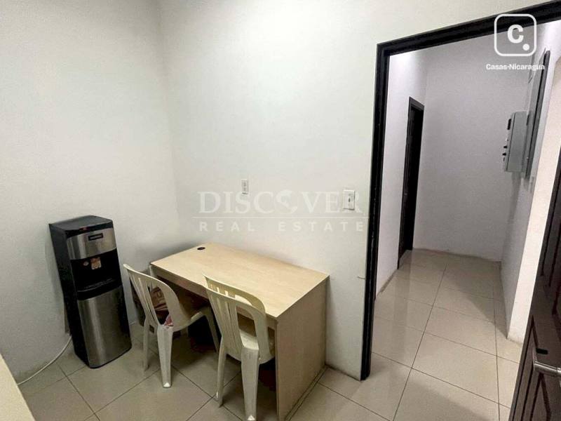 Edificio en venta o alquiler en Suburbana, Managua – 350 varas²