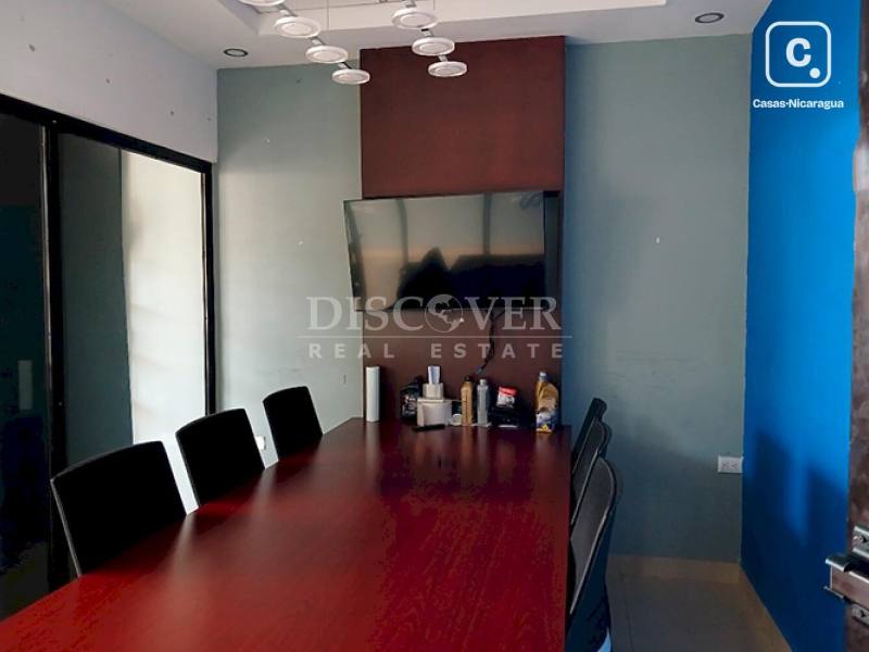 Edificio en venta en Carretera Sur, Managua – 852 varas²