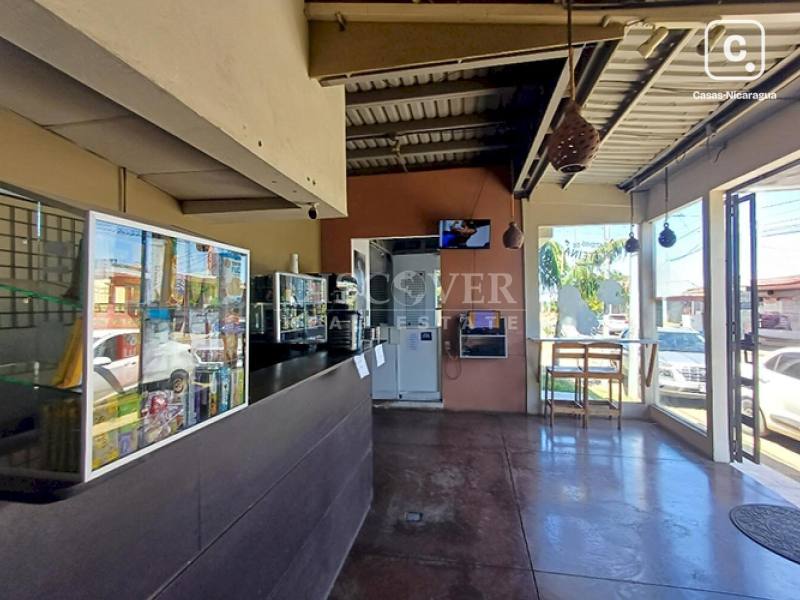 Oficina en venta o alquiler en Carretera Nueva León, Managua – 391 m²