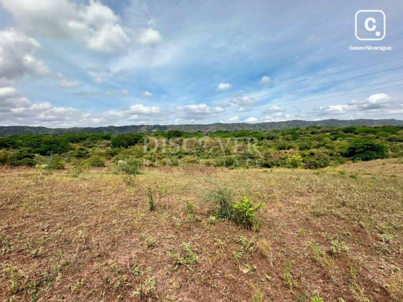 Terreno en venta en Carretera Vieja a León, Managua – 39,678 varas²