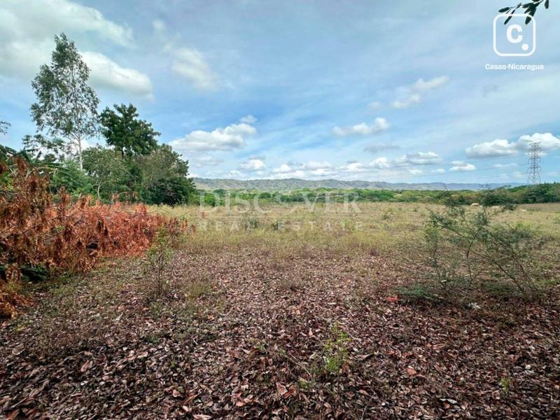 Terreno en venta en Carretera Vieja a León, Managua – 39,678 varas²
