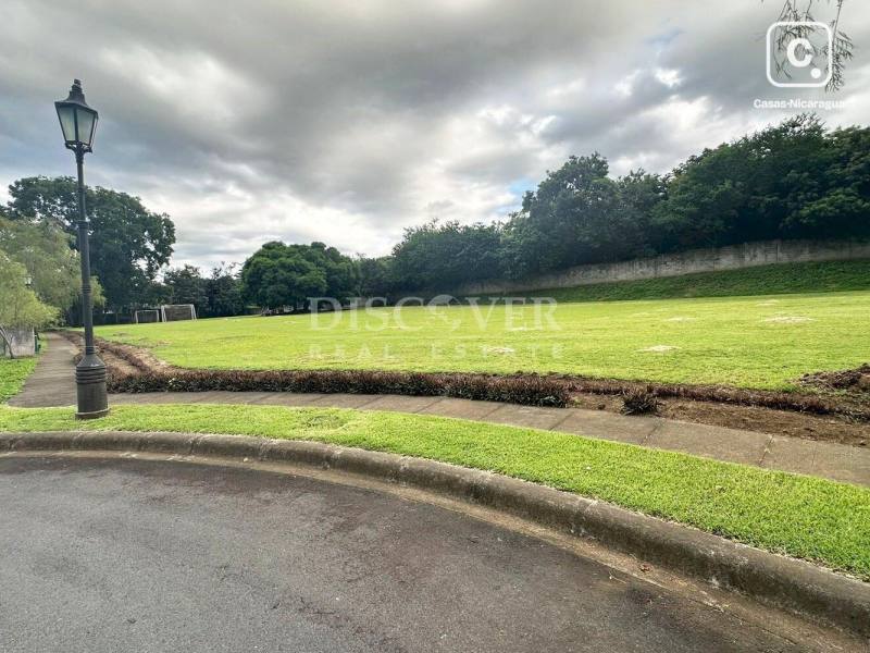 Terreno en venta en Santo Domingo, Managua – 3,378 varas²