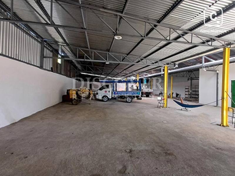 Bodega en alquiler en Barrio Hialeah, Managua – 550 m²