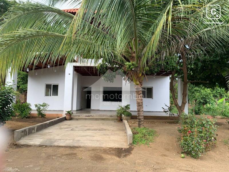 Casa en venta en San Isidro de la Cruz Verde, Managua – 4 hab, 262 m²
