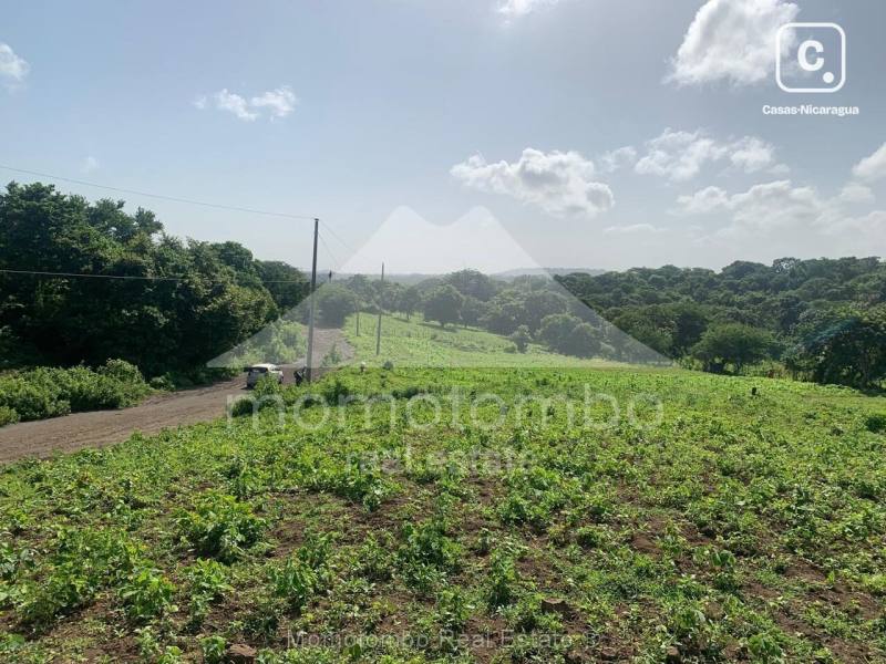 Terreno en venta en Vistas de Esmeralda, Managua – 3,677 varas², US$ 69,863