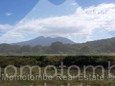 Terreno en venta en Laguna de Apoyo, Granada – 570,000 varas²