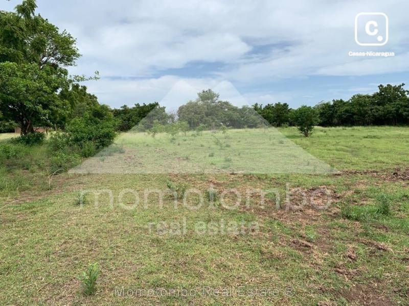Terreno en venta en La Paz Centro, León – 194 m²