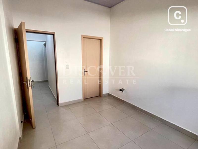 Local comercial en alquiler en León – 14 m²