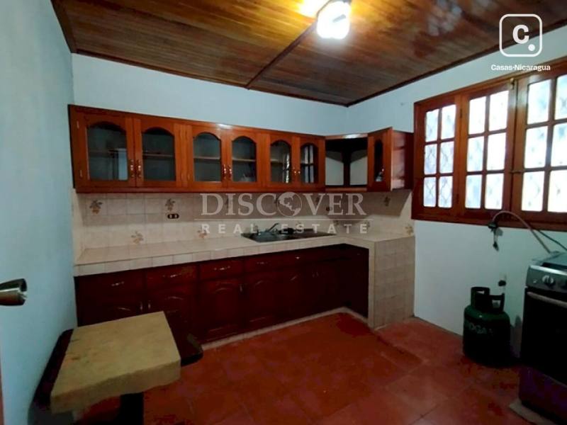 Casa en venta en Granada – 5 hab, 435 m²