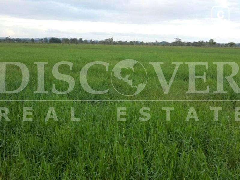 Finca en venta en Río San Juan – 6 hab, 477 m²