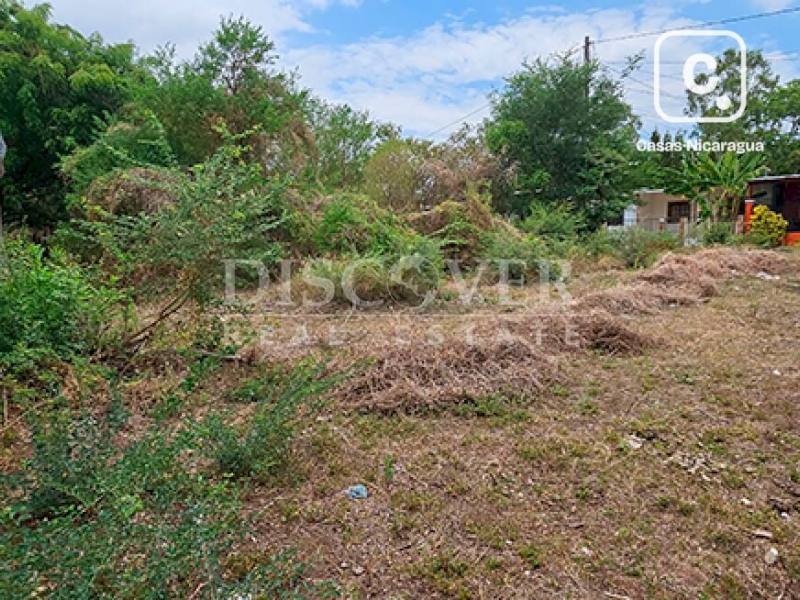 Terreno en venta en Granada – 293 varas²