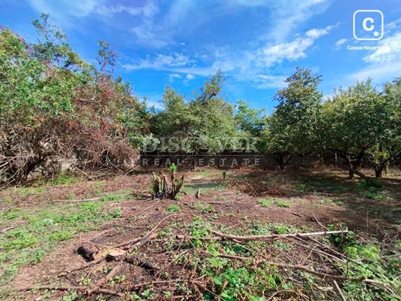 Terreno en venta en Granada – 5,821 varas²