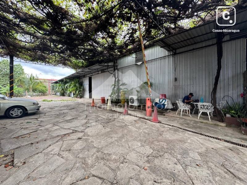 Oficina en venta o alquiler en Managua – 3,600 varas²