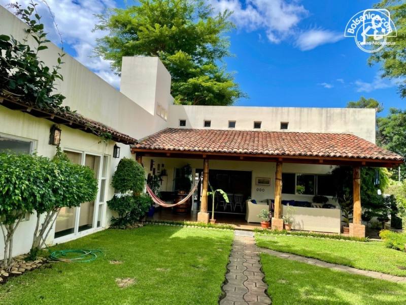 Casa en alquiler en Santo Domingo, Managua – 2 hab, 226 m²