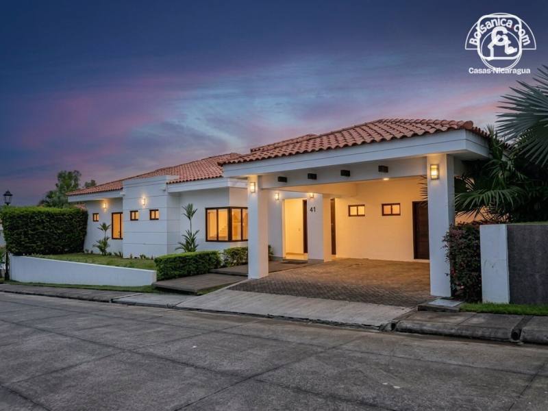 Casa en venta o alquiler en Santo Domingo, Managua – 3 hab, 300 m²