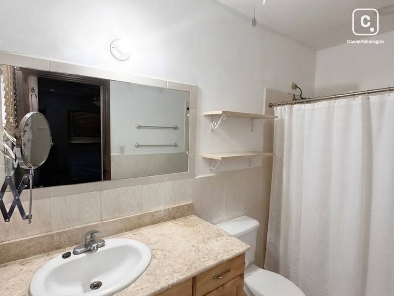 Casa en alquiler en Santo Domingo, Managua – 3 hab, 115 m², US$ 1,600/mes