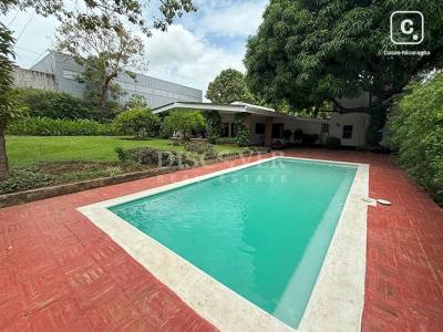 Casa en venta o alquiler en Las Colinas, Managua – 7 hab, 547 m²