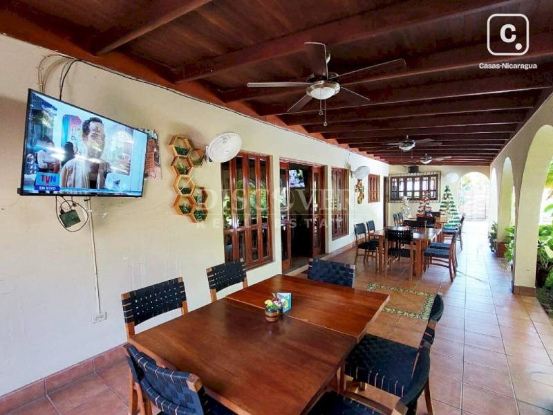 Casa en venta o alquiler en Villa Fontana, Managua – 4 hab, 394 m²