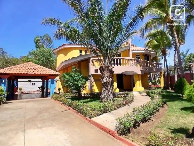 Casa de playa en venta en Colonia Managua, Managua – 3 hab, 1,045 varas²