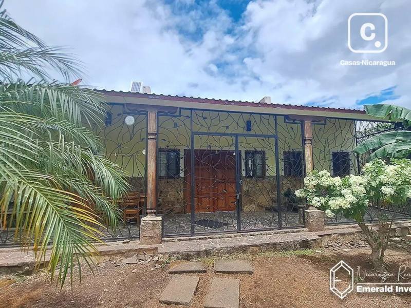 Casa en venta en Granada – 2 hab, 120 m²