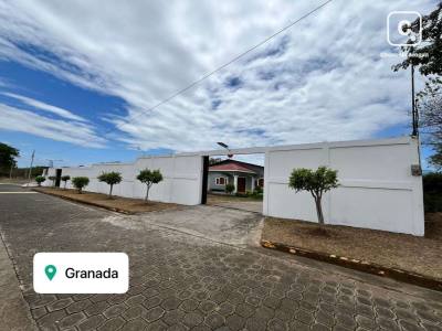 Casa en venta en Granada – 4 hab, 200 m², US$ 260,000
