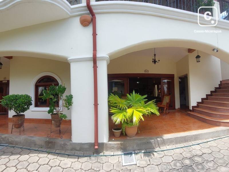 Apartamento en venta en Granada – 2 hab, US$ 122,000