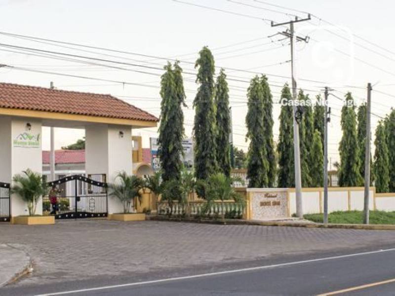 Casa en venta en León – 2 hab, 263 varas²