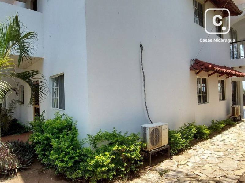 Apartamento en venta en Granada – 2 hab, US$ 89,900