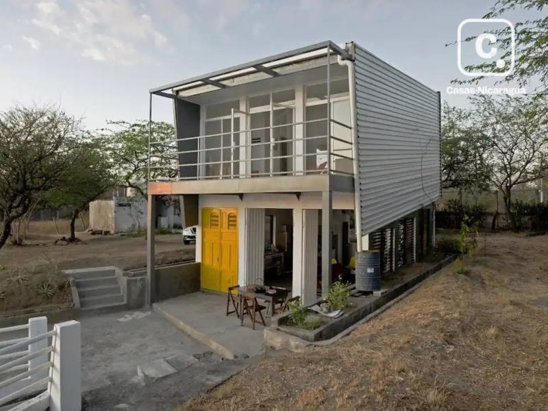 Casa de playa en venta en Carazo – 1 hab, 105 m²