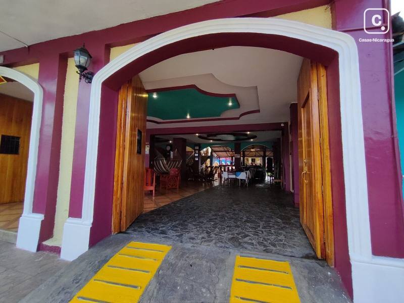 Apartamento en venta en Granada – 13 hab