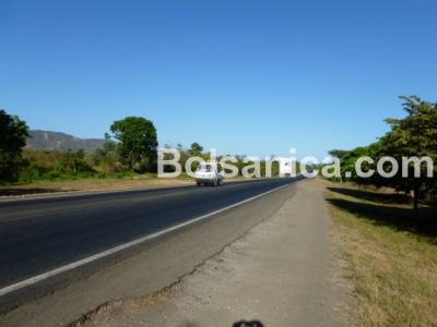 Venta de Terreno sobre la Carretera Nueva a León, Managua