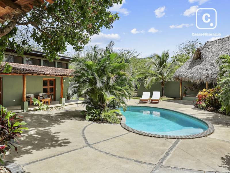 Casa de 4 habitaciones en 3,349 m² cerca de Playa Remanso, San Juan del Sur