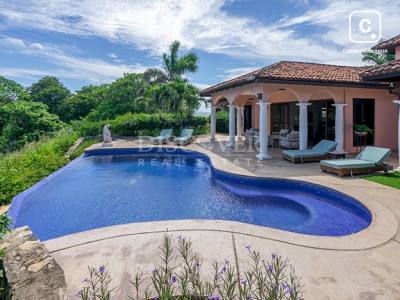 Casa de playa en venta en Tola, Rivas – 4 hab, 1,436 varas²