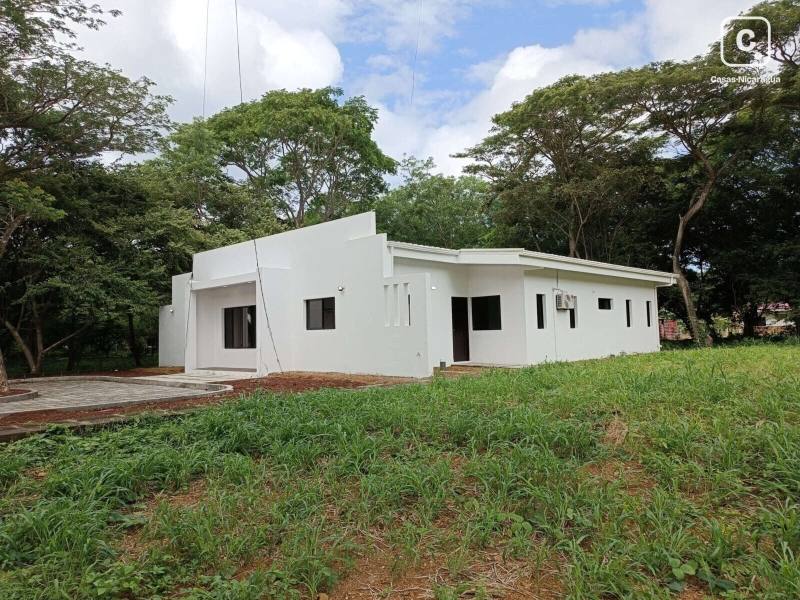 Casa nueva de 4 habitaciones en 557 m², Bosques del Mar, San Juan del Sur