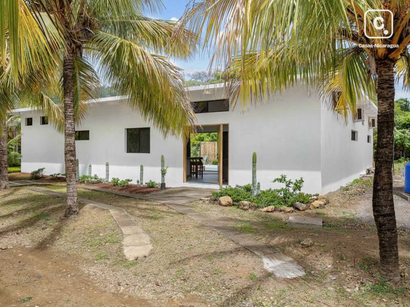 Casa nueva de 3 habitaciones en 372.63 m² con piscina, Las Delicias, San Juan del Sur