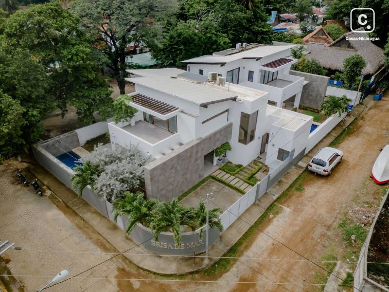 Casa de 3 habitaciones y 232 m² con piscina y cascadas, La Talanguera, San Juan del Sur