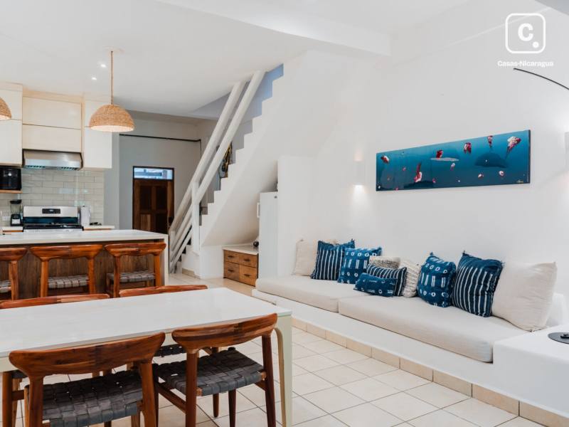 Townhouse de 90 m² con 2 habitaciones y paneles solares en Hacienda Iguana, Tola
