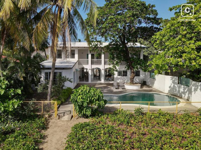 Casa frente al mar de 384 m² con 4 habitaciones en San Juan del Sur