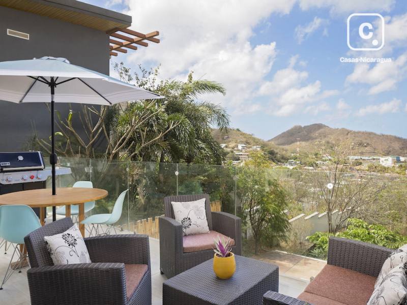 Apartamento de 3 habitaciones en 89 m², remodelado, La Santa Maria, San Juan del Sur