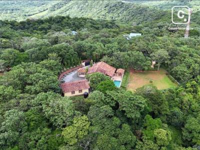 Casa de 3 habitaciones en terreno de 2 acres con vista al mar, San Juan del Sur