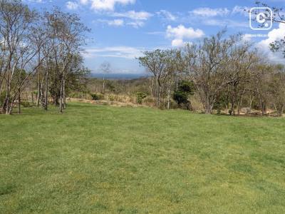 Terreno de 2,532 m² con vista al mar en El Encanto del Sur, San Juan del Sur