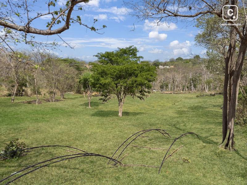 Terreno de 2,290 m² con vista al mar en El Encanto del Sur, San Juan del Sur