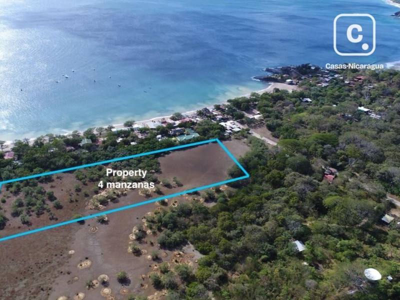 Terreno comercial de 1,000 m² en Playa Gigante, Tola
