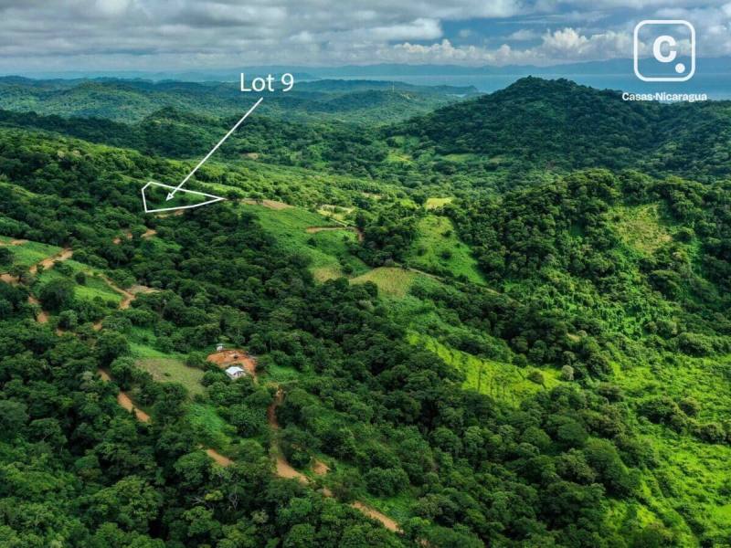 Terreno de 2,289 m² con vista al mar en El Silencio, San Juan del Sur