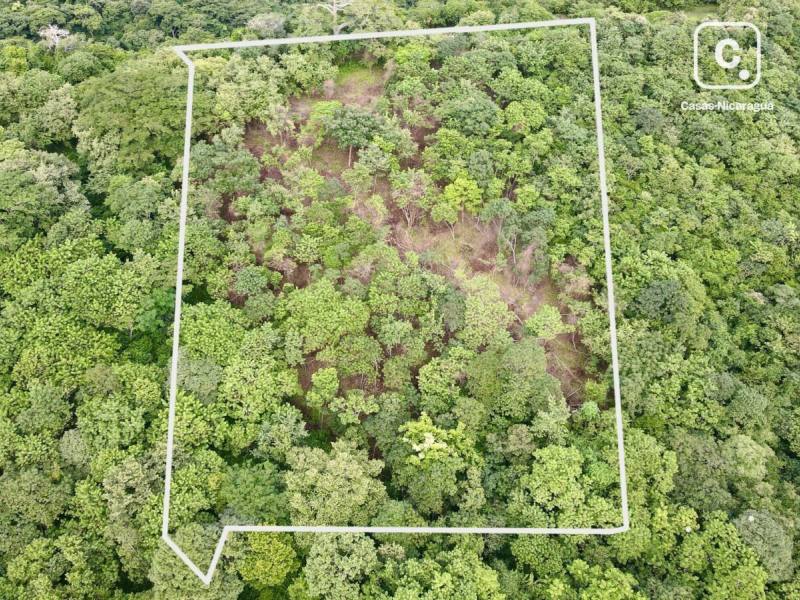 Terreno de 5,793 m² con vista al mar en Las Fincas de Escamequita, San Juan del Sur