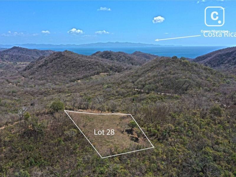 Terreno de 2,657 m² sin restricciones en El Socorro, San Juan del Sur