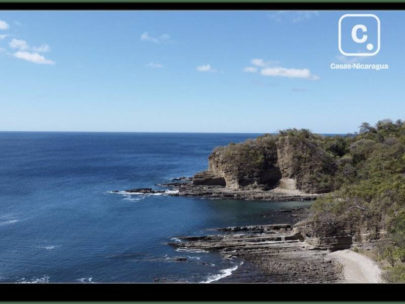 Terreno de 1,410 m² con vista al mar en Pacific Marlin, San Juan del Sur